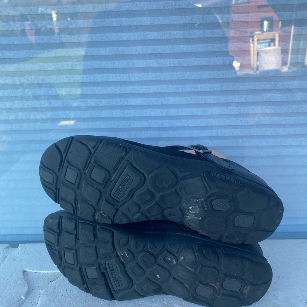 MERRELL Women’s Black Leather mary jane Sandals Size 9.5 - Picture 16 of 16